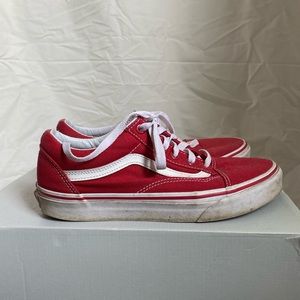Old skool low top vans red